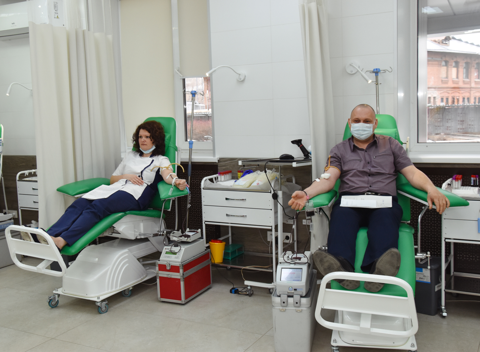 Сотрудники Консультативно-диагностического центра стали донорами крови