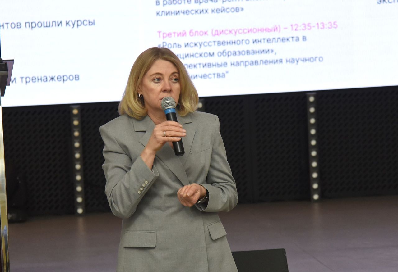 Консультативно-диагностический центр Алтайского края подписал трёхстороннее соглашение о научном сотрудничестве между АГМУ и компанией «Платформа Третье мнение» 